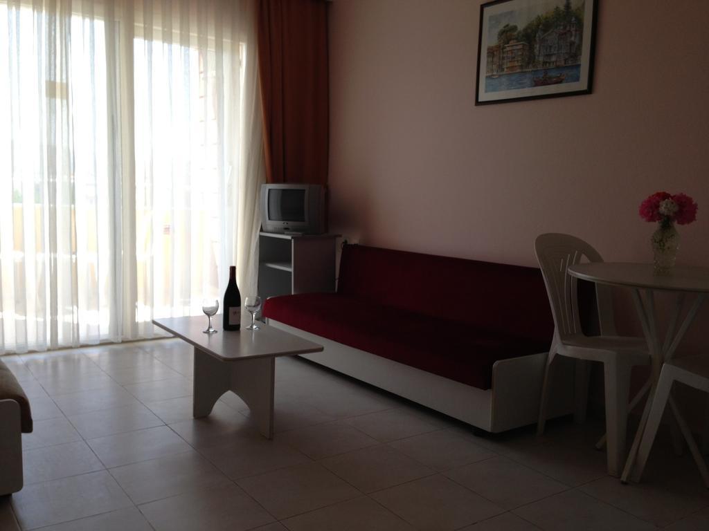 Golden Moon Apart Hotel Kuşadası Dış mekan fotoğraf